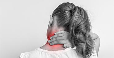 neck pain chiropractor featured